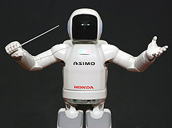 honda-asimo-amerikada-orkestra-yonetti.jpg